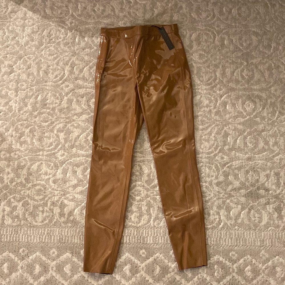Alice + Olivia Maddox Vegan Leather Zipper Leggings